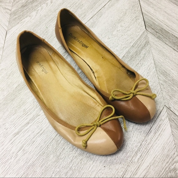 Daniel Engel | Two Tone Tan Ballet Flats Size 8.5 - Picture 1 of 7